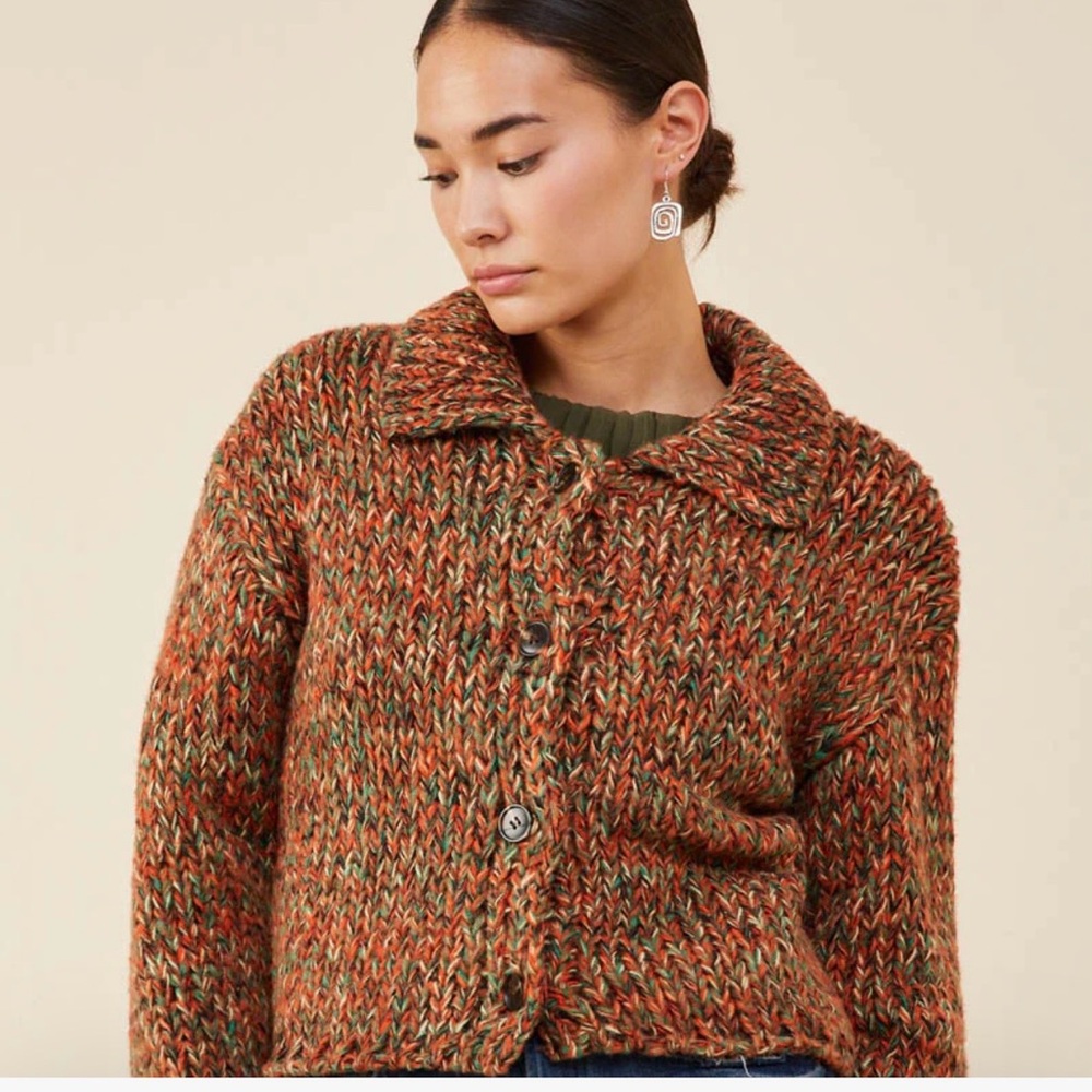 Hayden Vibrant Knit Cardigan in Orange and Black - Picture 6 of 8